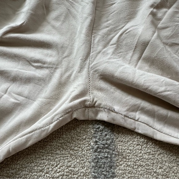 GYMSHARK Lounge Cream Joggers - Picture 5 of 9